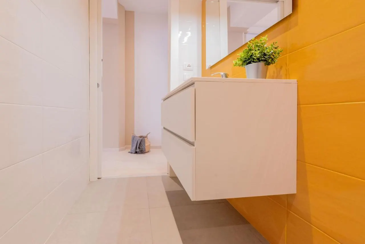 Realkasa Luxury S.Orsola Apartments Bologna 0*,